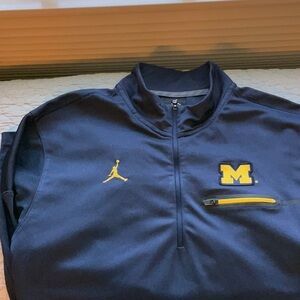 OG Michigan Jump man dri fit 1/4 zip 🟡🔵🏈